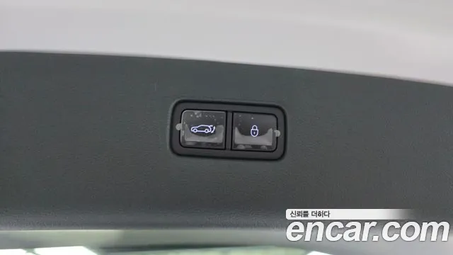 Genesis GV80 — Фото автомобиля 24