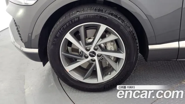 Genesis GV80 2.5T Бензин AWD — Фото автомобиля 5