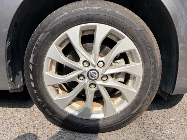 Nissan Sylphy — Фото автомобиля 19