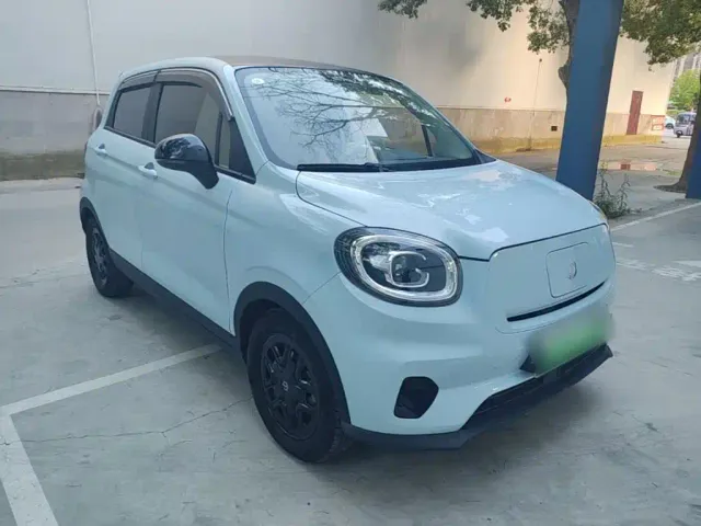 Leapmotor T03 — Фото автомобиля 3