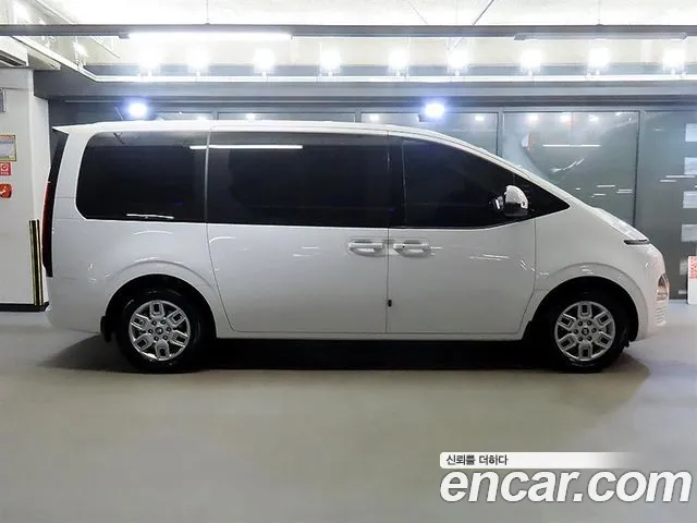 Hyundai Staria — Фото автомобиля 5