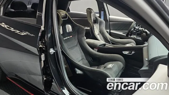Hyundai Avante CN7 — Фото автомобиля 12
