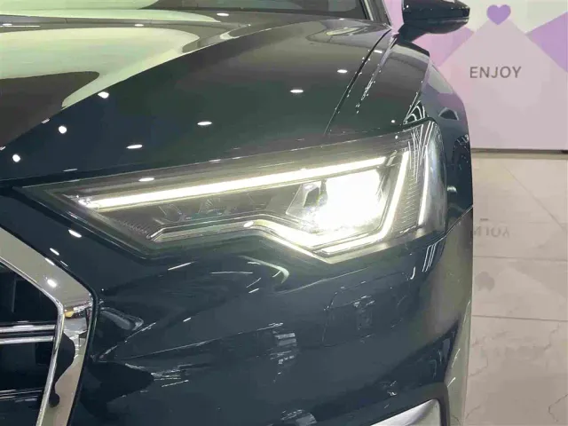 Audi A6L — Фото автомобиля 4