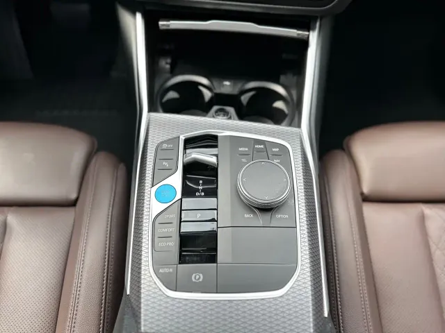 BMW i3 — Фото автомобиля 15