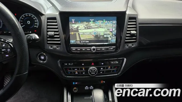 KG_Mobility_Ssangyong Rexton Новый Rexton Sport Khan Дизель 2.2 4WD — Фото автомобиля 12