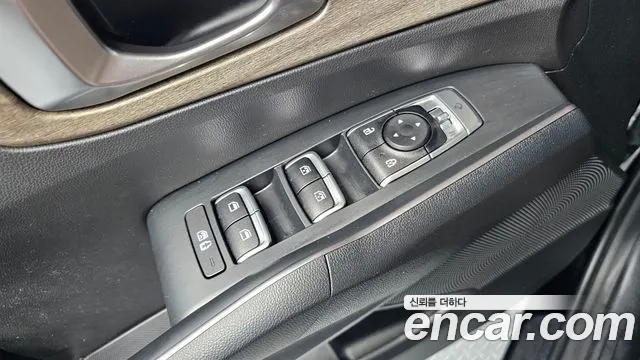 Kia Sorento Sorento 4-е поколение Бензин 2.5T 2WD — Фото автомобиля 13