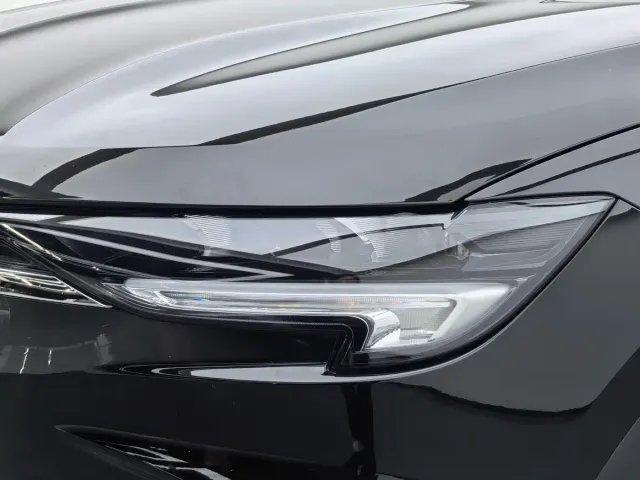 Buick Envision Plus — Фото автомобиля 9