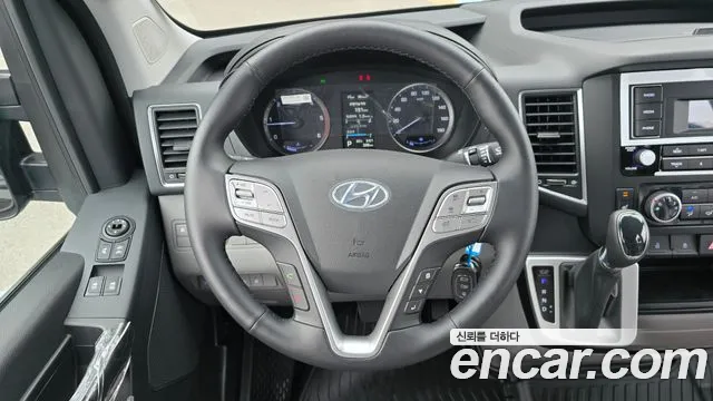 Hyundai Solati — Фото автомобиля 11