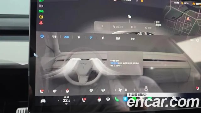 Tesla Model 3 — Фото автомобиля 20