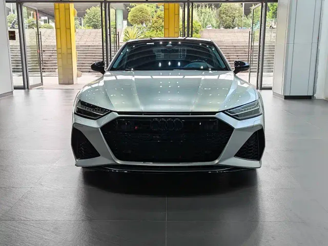 Audi A7 — Фото автомобиля 2