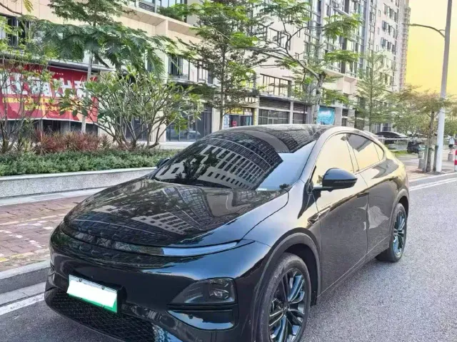 Фотография автомобиля — Xpeng G6