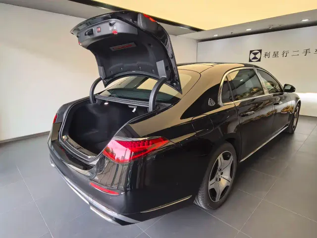 Mercedes-Benz Maybach S-Class — Фото автомобиля 11