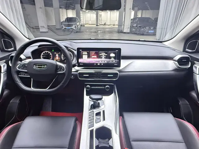 Geely Binyue — Фото автомобиля 18