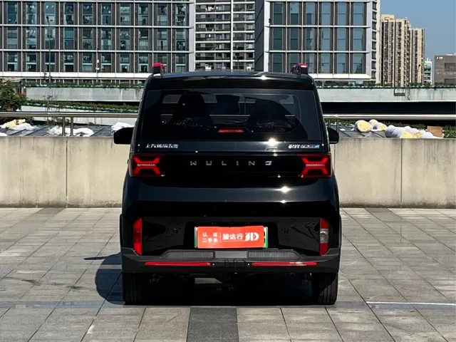 Wuling Hongguang Mini EV — Фото автомобиля 5