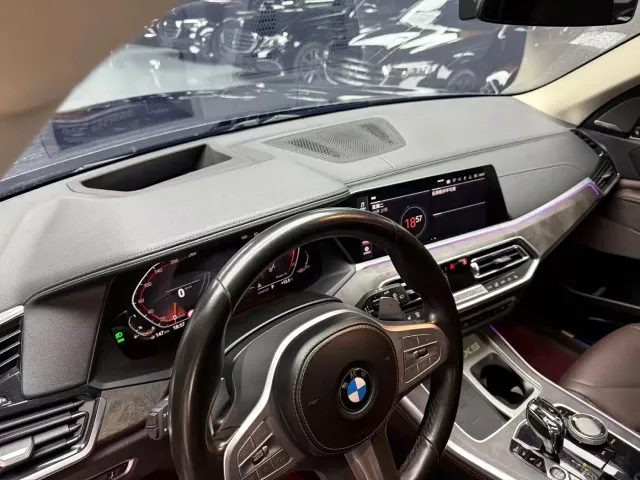 BMW X5 — Фото автомобиля 5