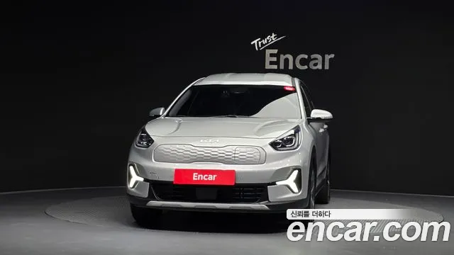 Kia Niro Niro Plus Air — Фото автомобиля 3