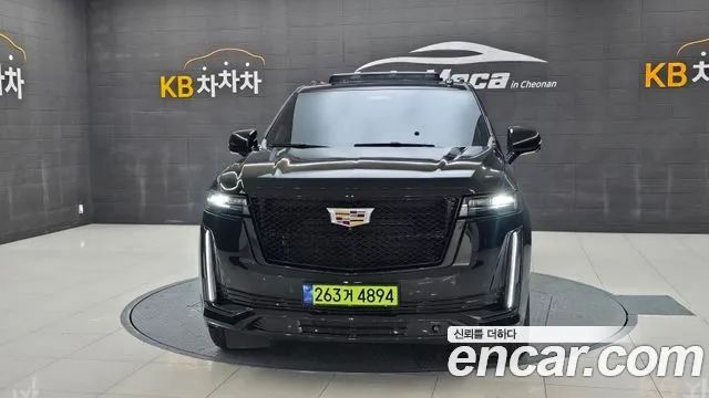 Cadillac Escalade Escalade 5 поколение — Фото автомобиля 2