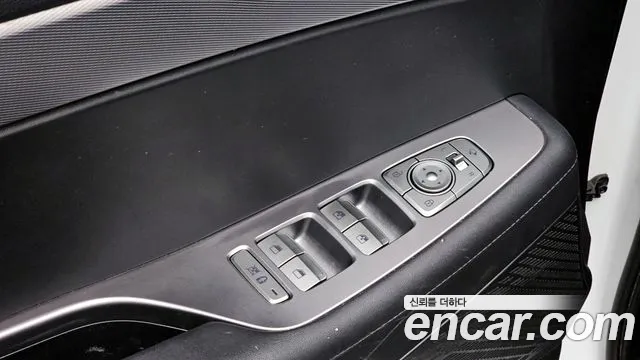 Hyundai Palisade Palisade Дизель 2.2 2WD — Фото автомобиля 19