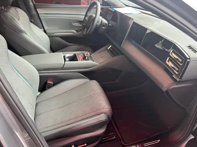 BYD Qin L — Фото автомобиля 6