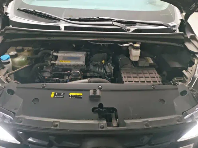 GAC Trumpchi M6 — Фото автомобиля 10