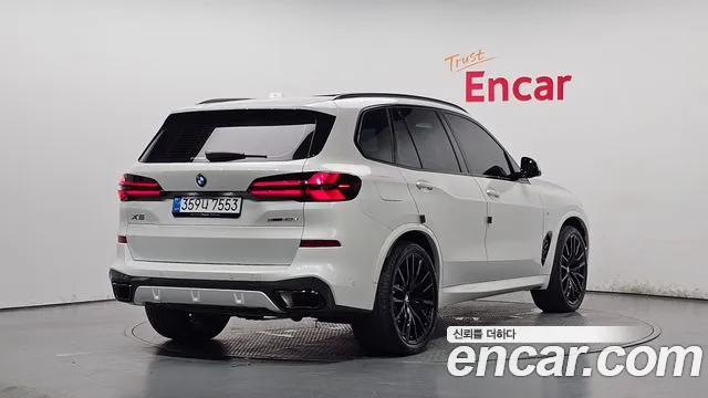 BMW X5 — Фото автомобиля 2