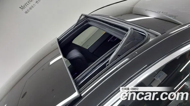 Mercedes-Benz S-Class — Фото автомобиля 14