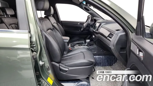 KG_Mobility_Ssangyong Rexton Новый Rexton Sport Дизель 2.2 4WD — Фото автомобиля 23