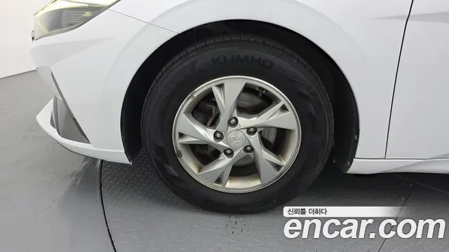 Hyundai AVANTE Avante (CN7) — Фото автомобиля 5