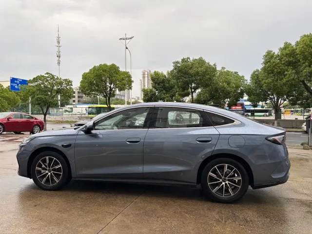 BYD Seal 06 — Фото автомобиля 9