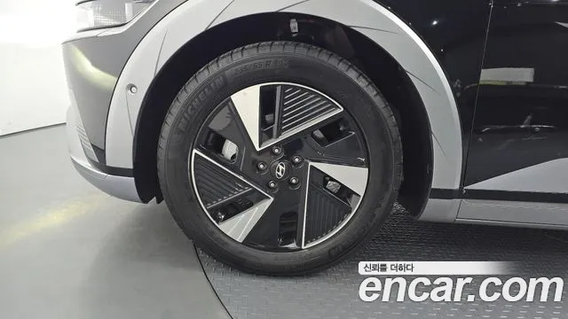 Hyundai Ioniq5 — Фото автомобиля 5