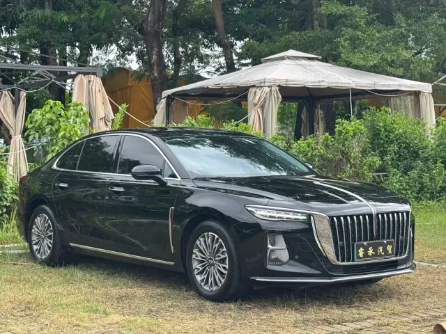 Hongqi H5 — Фото автомобиля 3
