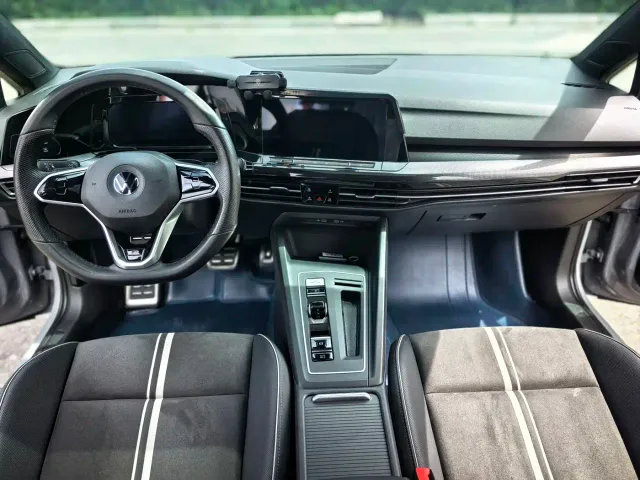 Volkswagen Golf 2023 Facelift 280TSI DSG R-Line Lite — Фото автомобиля 15