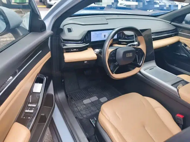Geely Galaxy L6 — Фото автомобиля 15