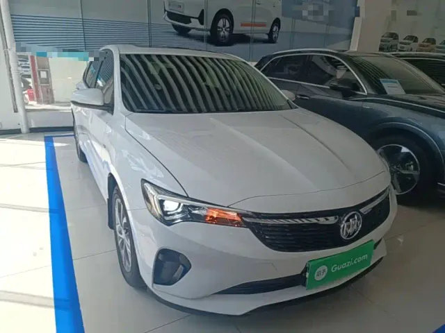 Buick Verano — Фото автомобиля 3