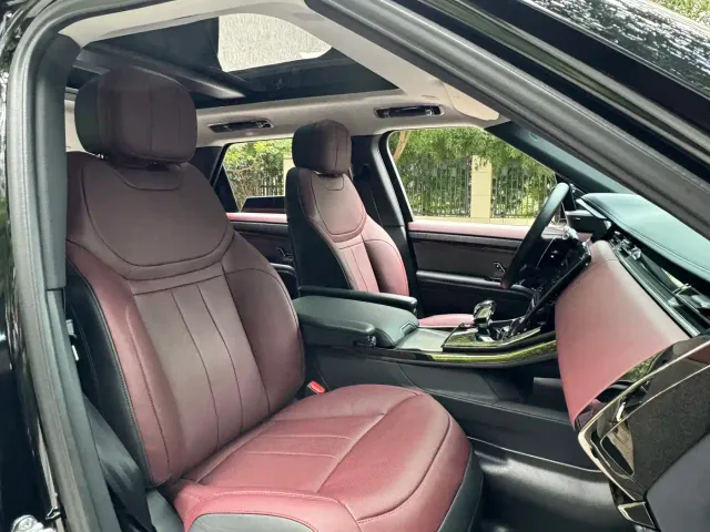 Land Rover Range Rover Sport — Фото автомобиля 12