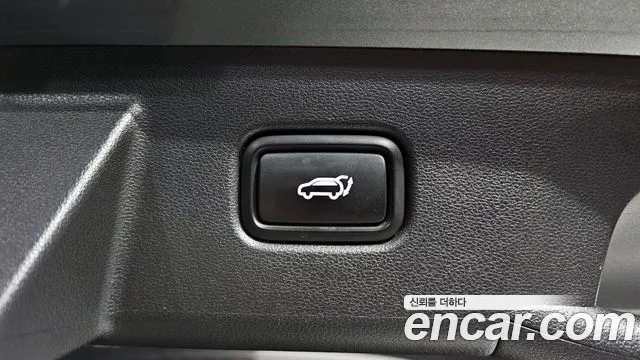 Hyundai Tucson Tucson (NX4) Бензин 1.6 турбо 2WD — Фото автомобиля 17