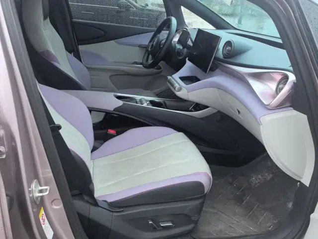 BYD Dolphin — Фото автомобиля 8