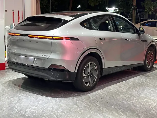 Xpeng G6 — Фото автомобиля 18