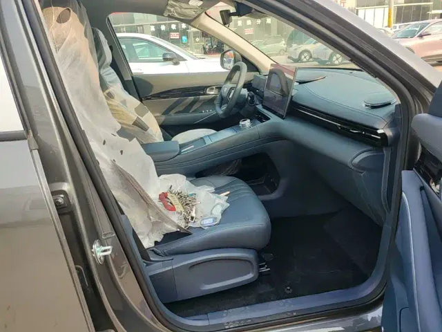 Geely Galaxy E5 — Фото автомобиля 24