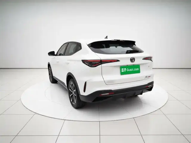 Changan X5 Plus — Фото автомобиля 22