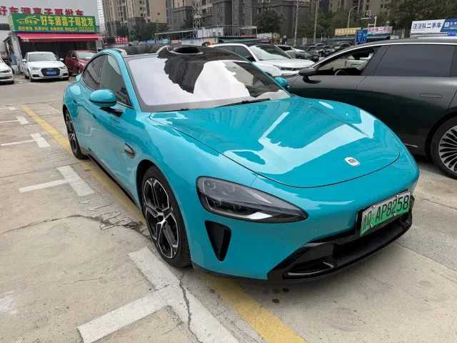 Xiaomi SU7 — Фото автомобиля 2