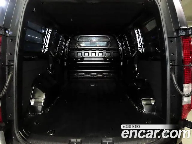 Hyundai Staria — Фото автомобиля 15