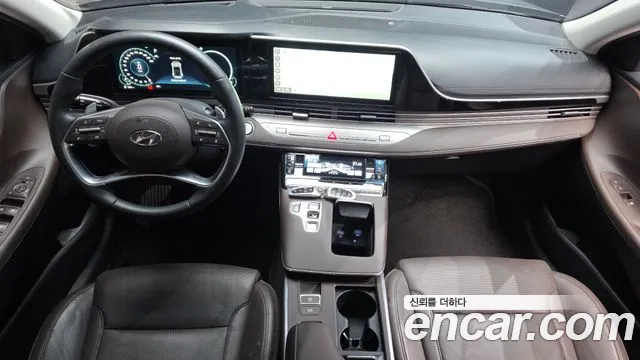Hyundai Grandeur Premium — Фото автомобиля 7