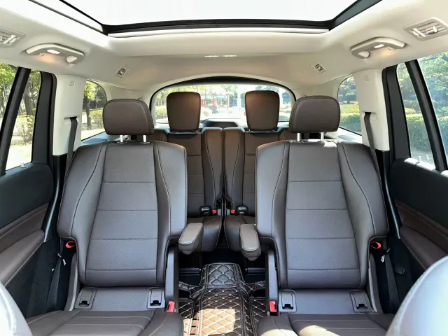 Mercedes-Benz GLS-Class — Фото автомобиля 16
