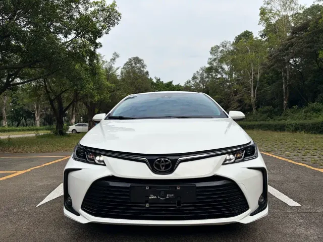 Toyota Corolla — Фото автомобиля 2