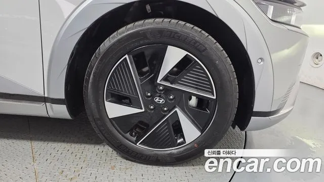 Hyundai Ioniq 5 — Фото автомобиля 21