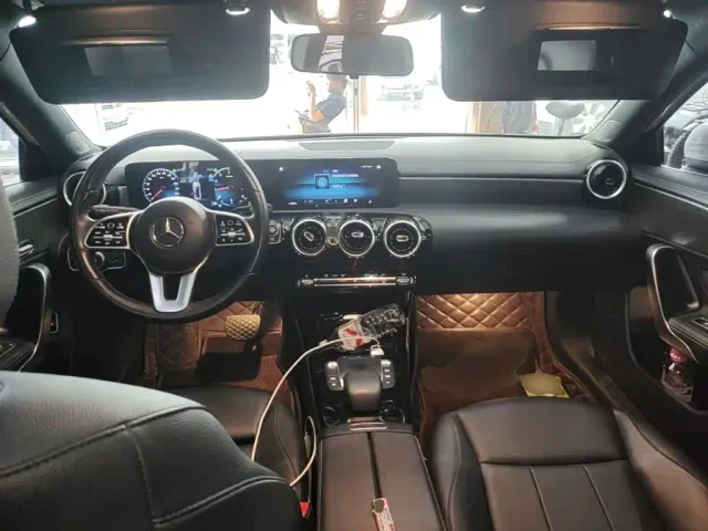 Mercedes-Benz A-Class — Фото автомобиля 9