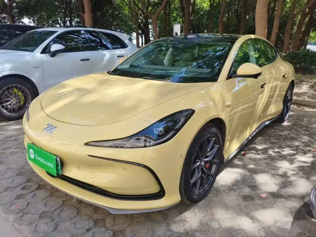 Фотография автомобиля — IM Motors L6
