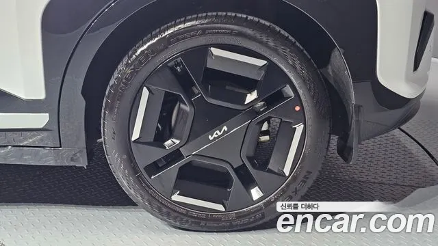 Kia EV3 — Фото автомобиля 17