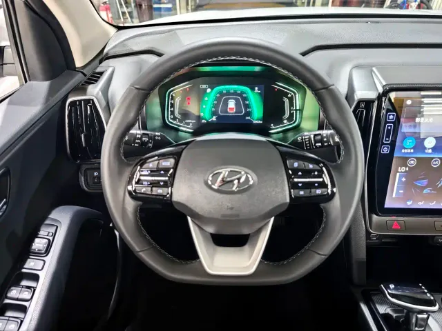 Hyundai ix35 — Фото автомобиля 8